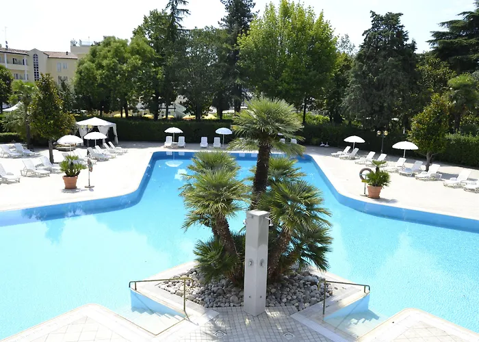 Отель Internazionale Terme