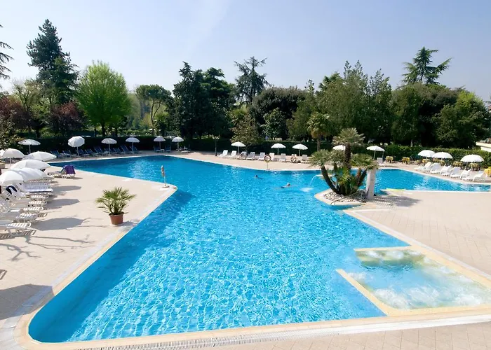 Отель Internazionale Terme