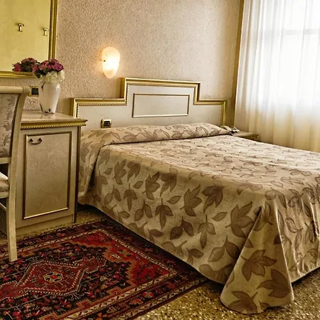 Internazionale Terme מלון 4*