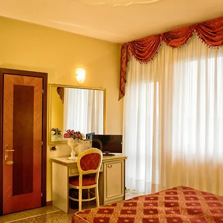 Internazionale Terme 4* אבנו טרמה