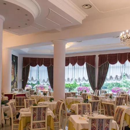Internazionale Terme ホテル アーバノ・テルメ