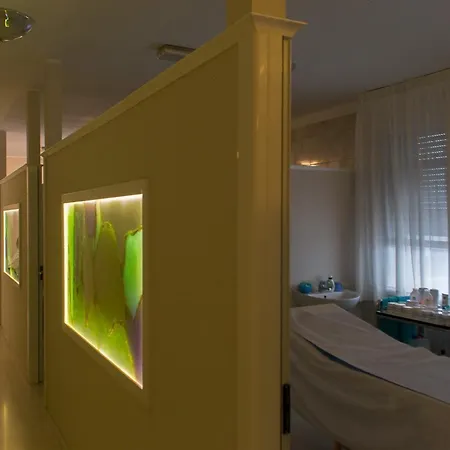 Internazionale Terme 4* אבנו טרמה