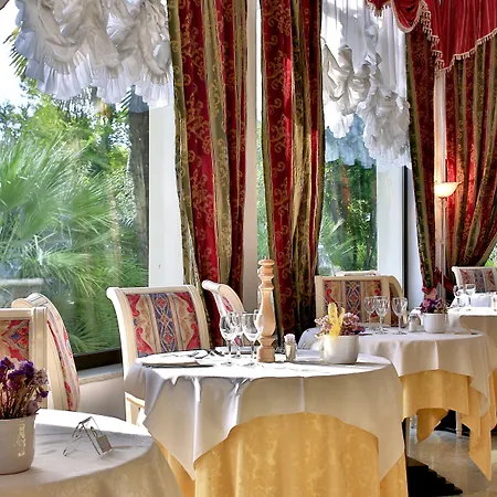 Internazionale Terme ホテル