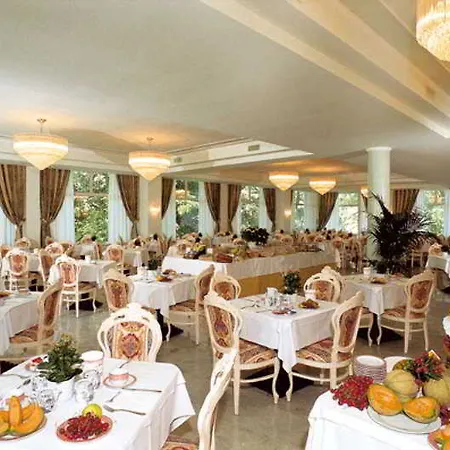 Internazionale Terme 4* אבנו טרמה