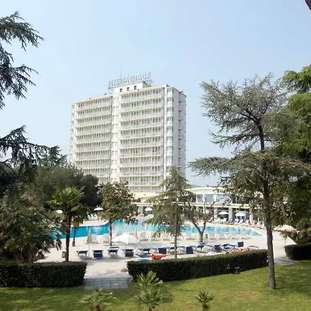 인테르나치오날레 테르메 4*