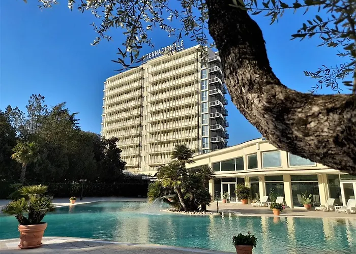 Отель Internazionale Terme Абано-Терме