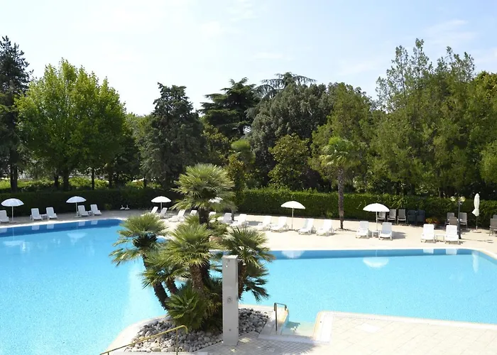Отель Internazionale Terme 4*