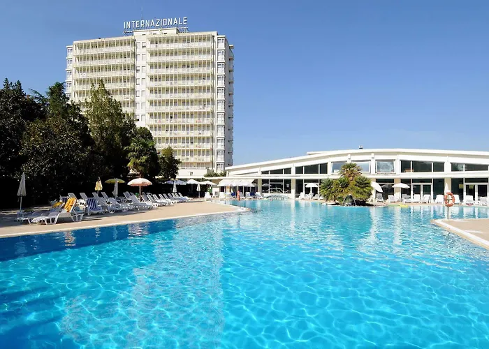 Отель Internazionale Terme